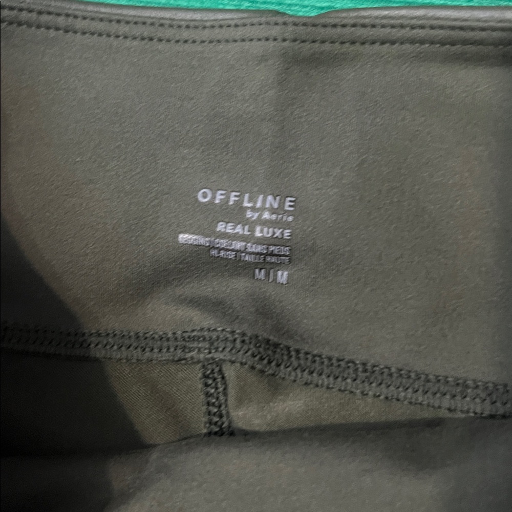Aerie OFFLINE Olive Faux Leather Real Luxe Leggings NWT - Picture 7 of 11